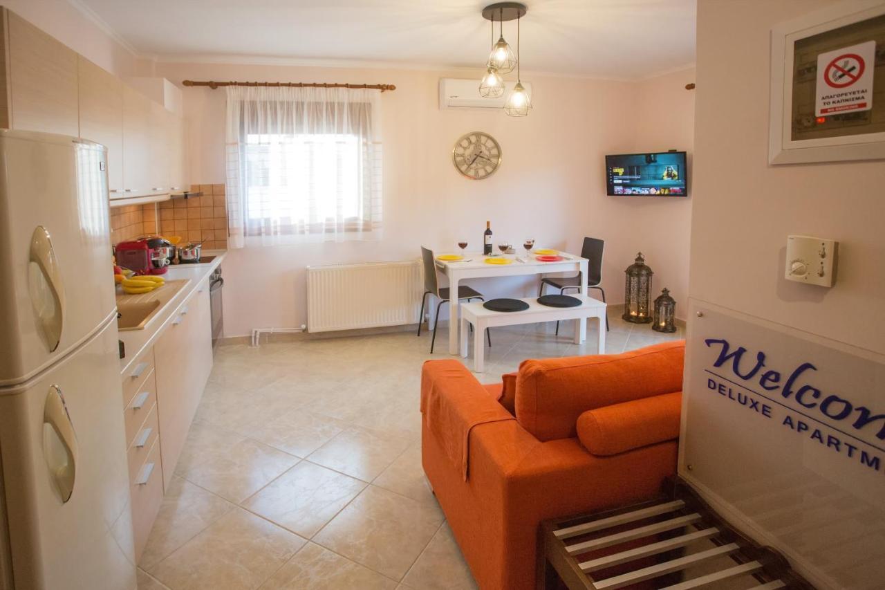 Konstantina & Evgenia Deluxe Apartment Неа-Перамос Екстер'єр фото